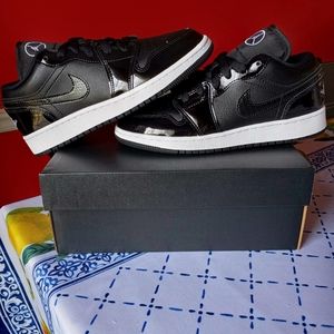 Nike Air Jordan 1 Low All Star Carbon Fiber Black